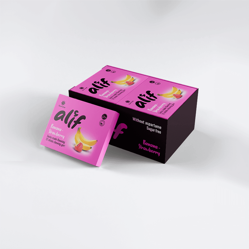 Alif banana-strawberry chewing gum